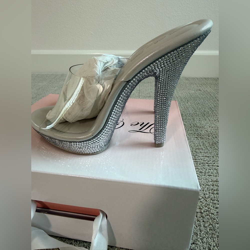 ICONIC OLYMPIAN MULE & Accessories! - Picture 7 of 13